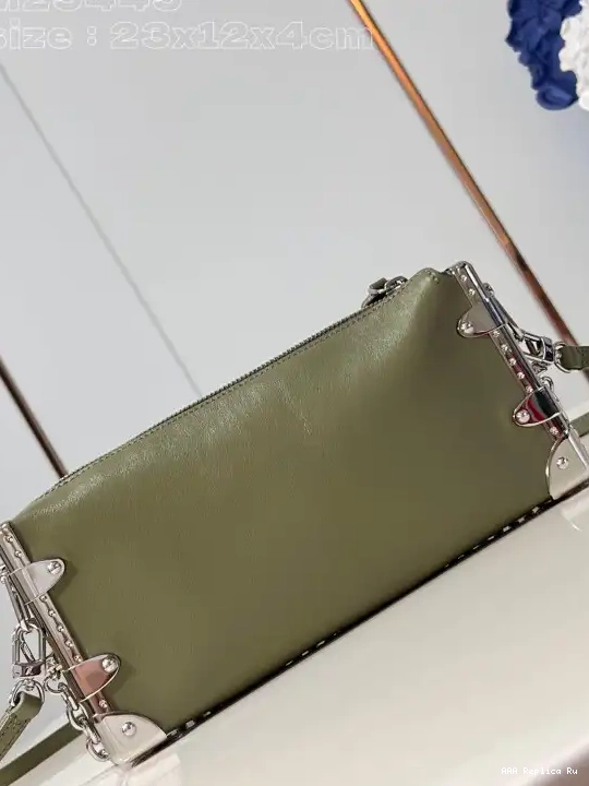 AAA Pruses Bags Trunk-23*12*4CM Slim Louis Vuitton 0611